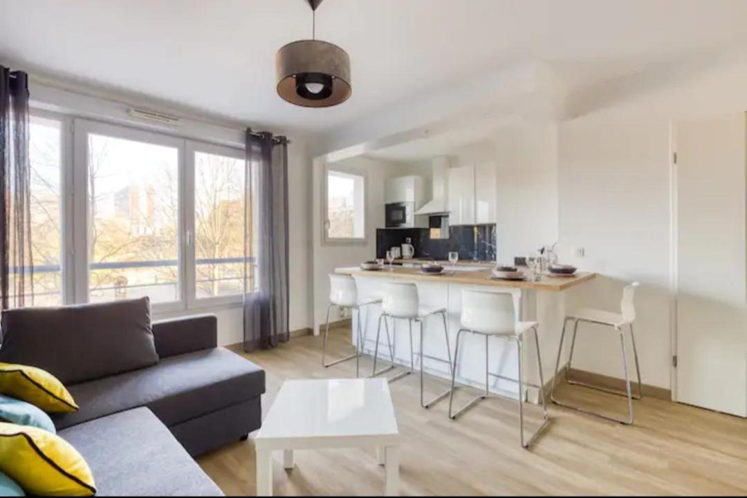 2 Appartements Au Centre D'Evry Proches De Paris Courcouronnes Luaran gambar