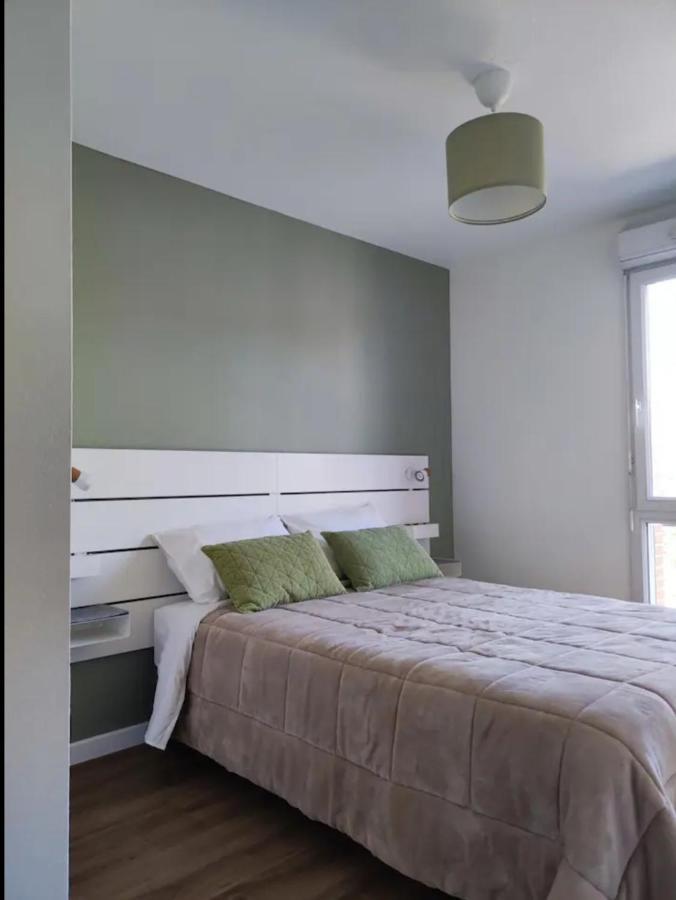 2 Appartements Au Centre D'Evry Proches De Paris Courcouronnes Luaran gambar